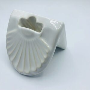 White Ceramic Shower Foot Rest Wall Mount Shaving Leg Support Seashell Design
